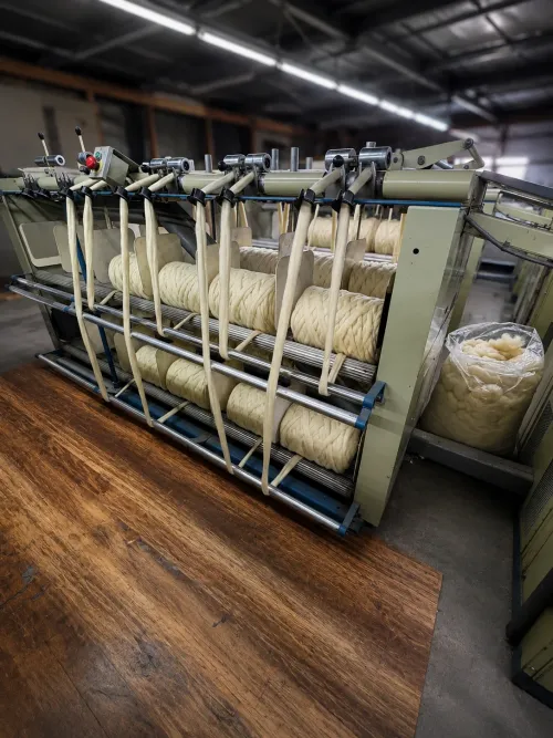 Production of wool tops (combed sliver)
